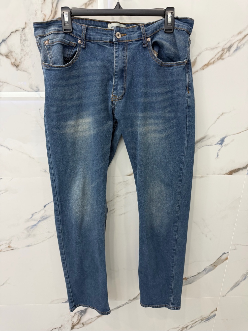 Men's Slim Straight Jeans in Mid Blue